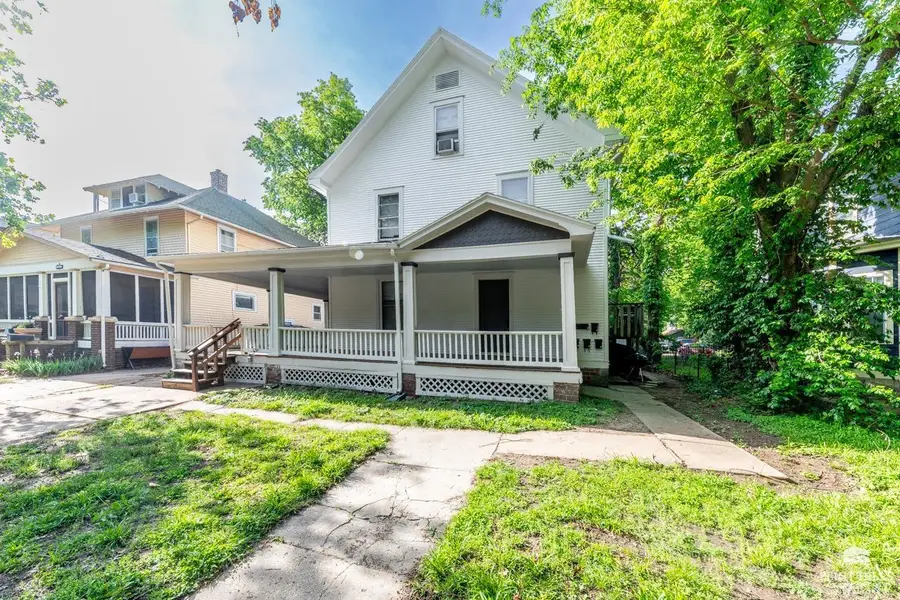 1521 Leavenworth Street, Manhattan, KS 66502 - #3