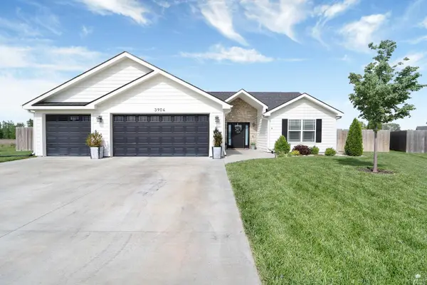 3904 Swift Court, Manhattan, KS 66502