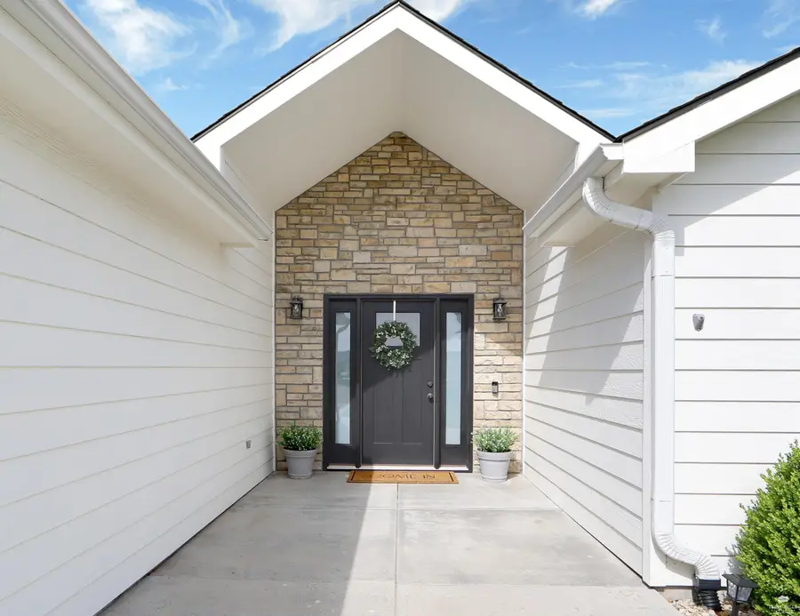 3904 Swift Court, Manhattan, KS 66502 - #3