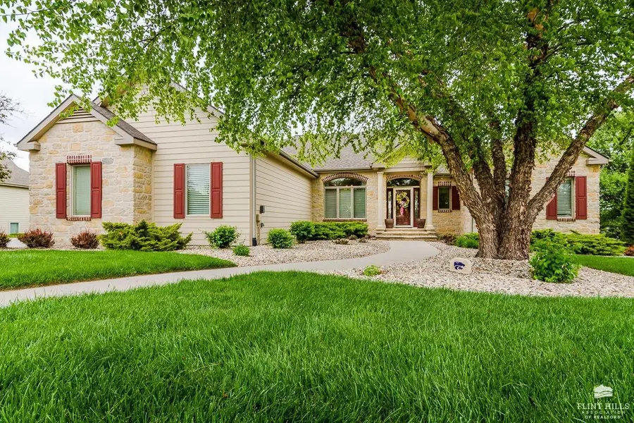 2321 Heartland Drive, Manhattan, KS 66503 - #2