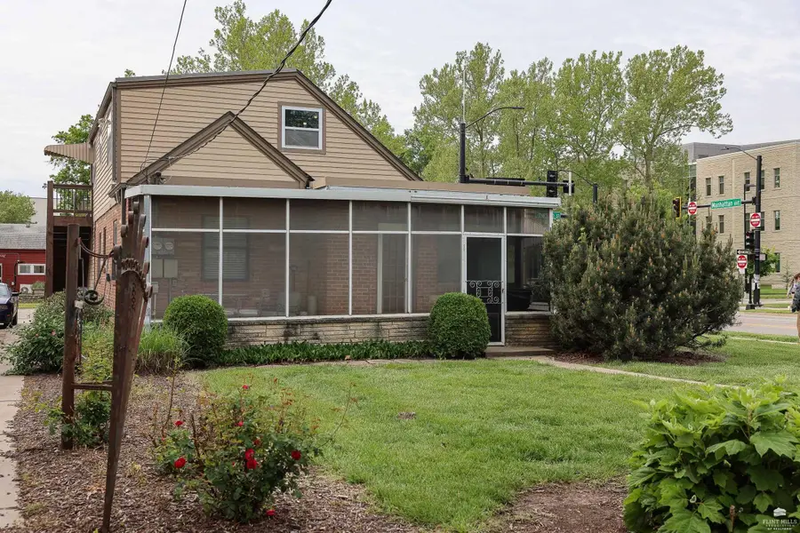 1230 Thurston Street, Manhattan, KS 66502 - #3