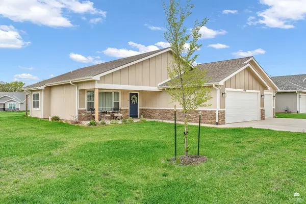 4768 Jackies Way, Manhattan, KS 66502