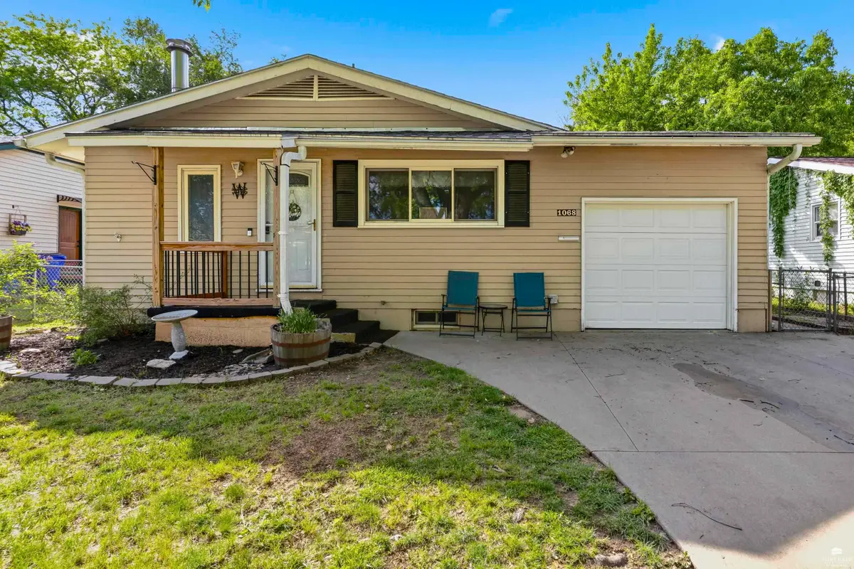 1068 Cedar Street, Junction City, KS 66441 - #1