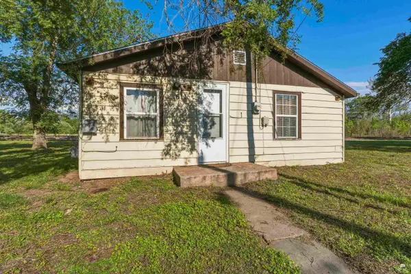 511 S Franklin Street, Junction City, KS 66441