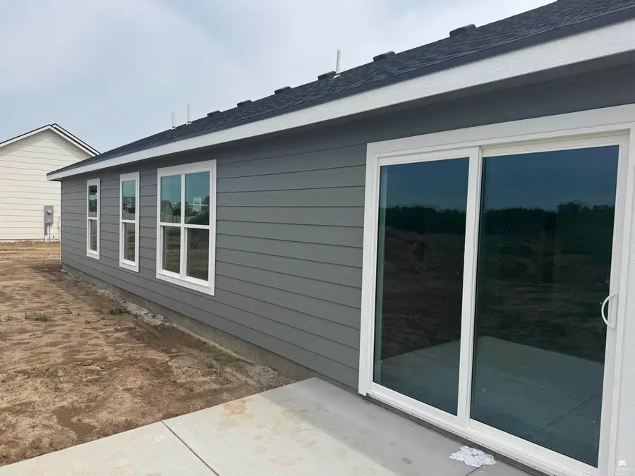 9975 Jasmine Drive, Manhattan, KS 66502 - #3
