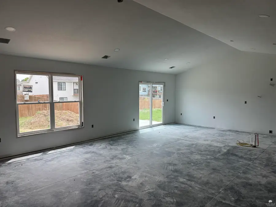 8414 Chrissy Landing, Manhattan, KS 66502 - #3