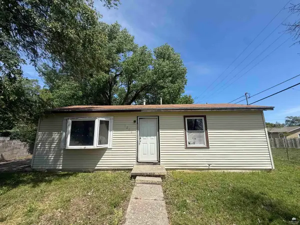 1204 Downtain, Junction City, KS 66441