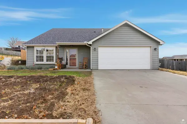 2715 Sage Court, Junction City, KS 66441