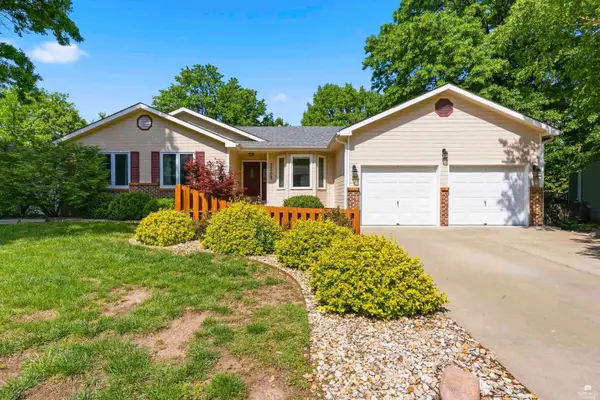 3308 Effingham Street, Manhattan, KS 66503
