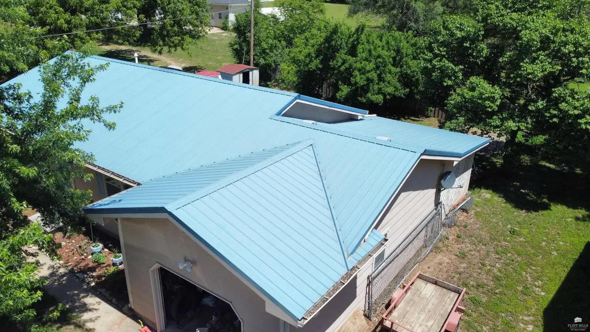 206 N Willow Street, Solomon, KS 67480 - #1