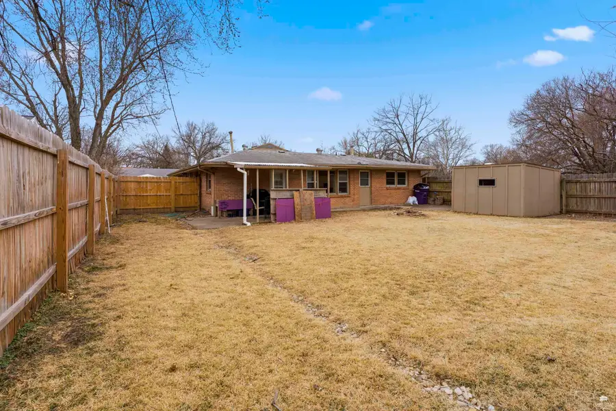 2456 Hobbs Drive, Manhattan, KS 66502 - #2