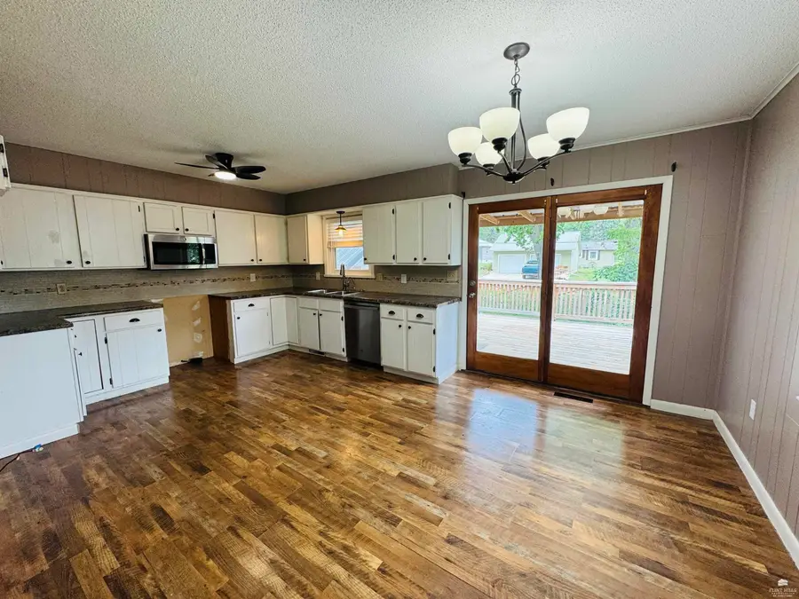 709 Prospect, Clay Center, KS 67432 - #2