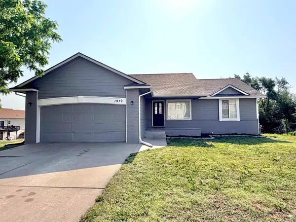 1919 Ehlers Court, Junction City, KS 66441