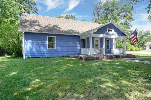 203 S Hassebroek Street, Riley, KS 66531
