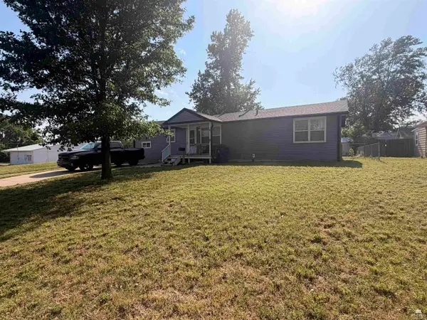 306 N Monroe Street, Abilene, KS 67410