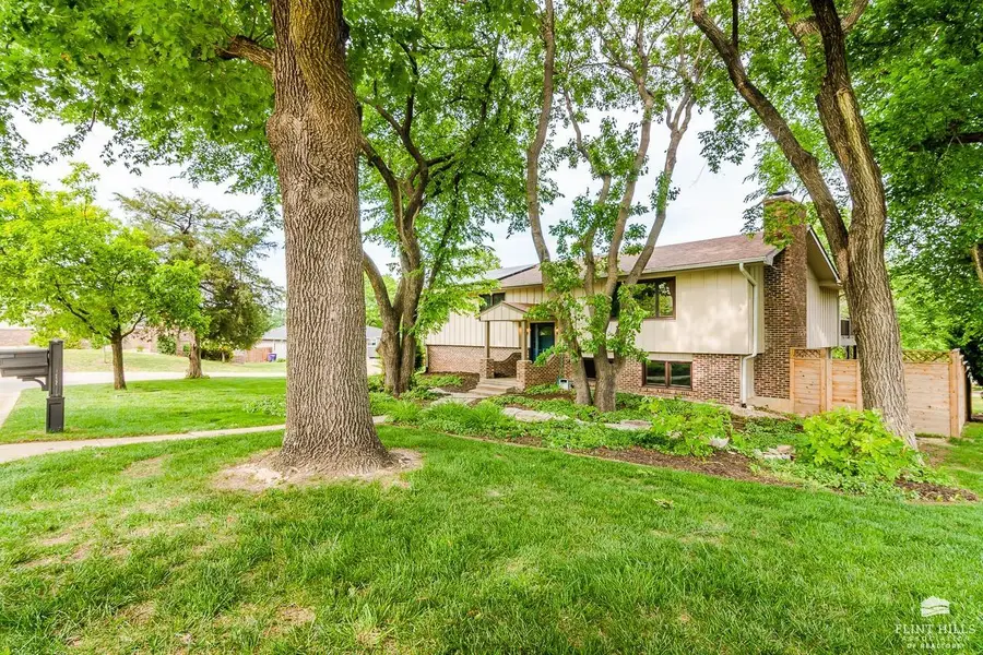 2020 Somerset Square, Manhattan, KS 66503 - #3