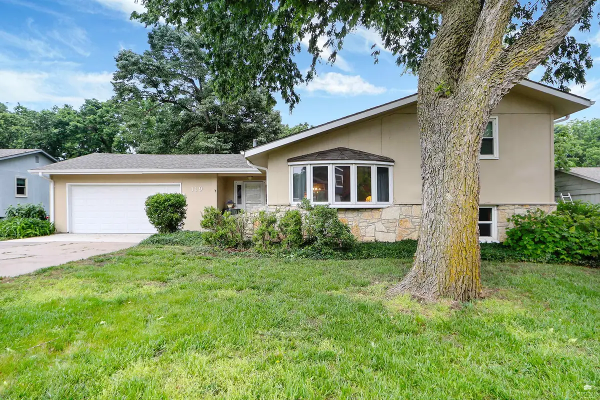 119 Riverview Drive, Wamego, KS 66547 - #1