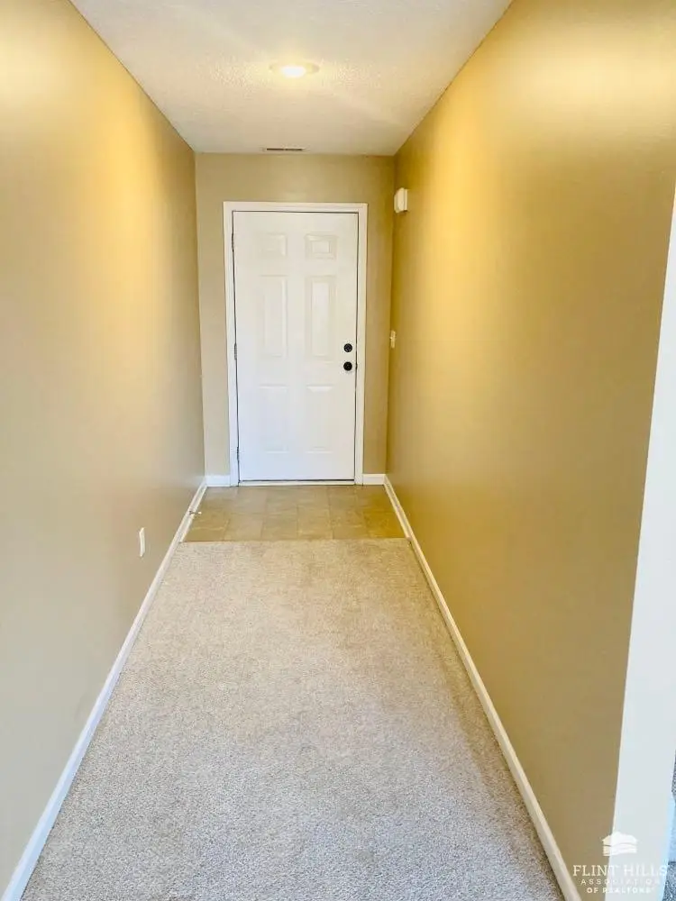 842 Whitetail Court, Junction City, KS 66441 - #2