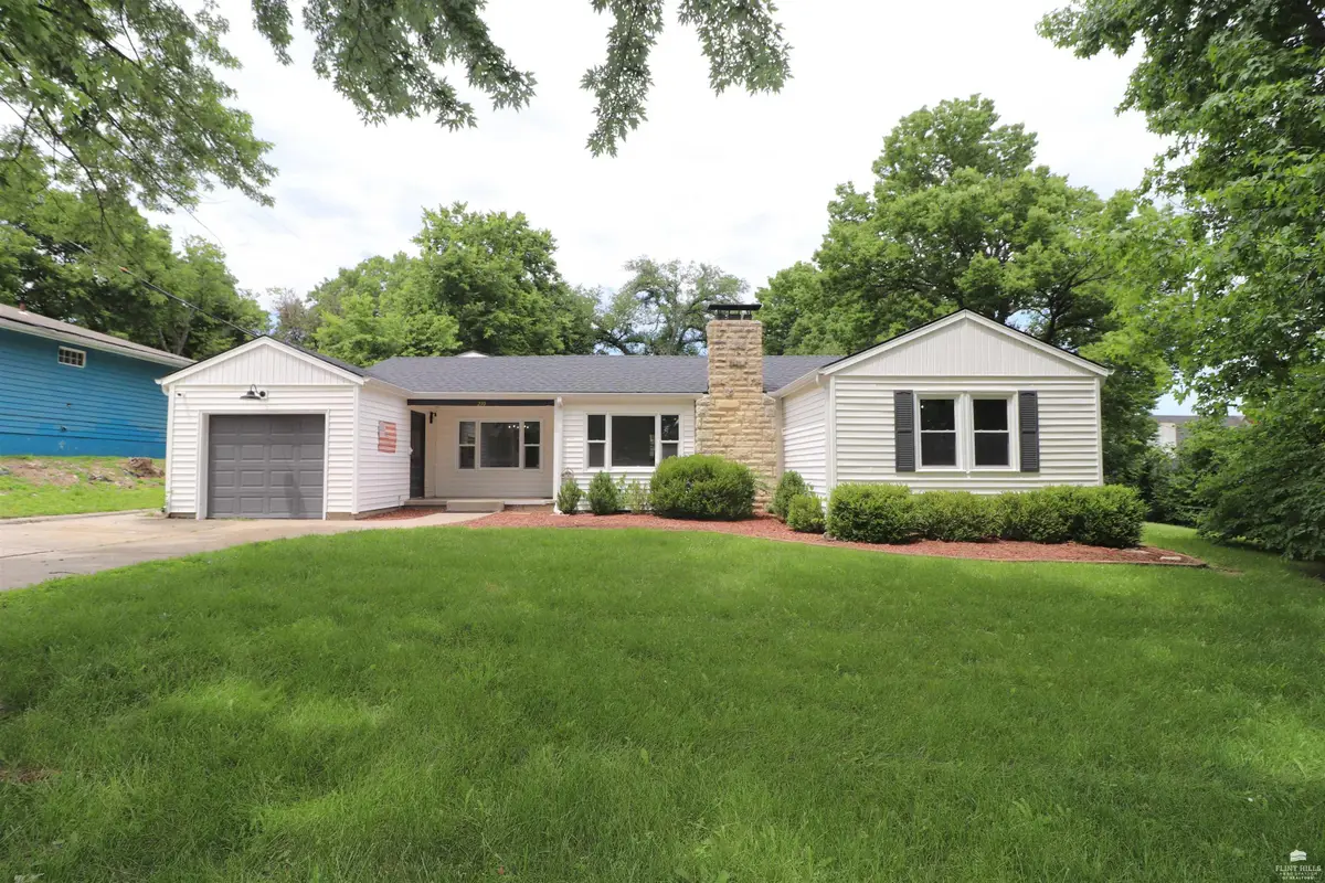 210 W Vine, Junction City, KS 66441 - #1