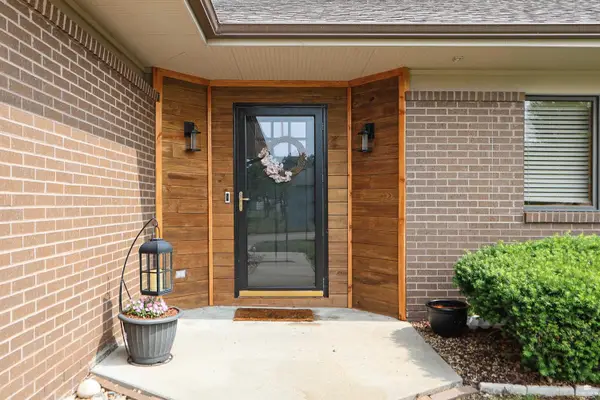 1545 Tamerisk Drive, Junction City, KS 66441