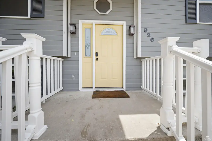 926 Nicholson, Chapman, KS 67431 - #3