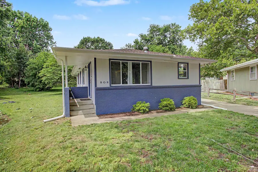 808 Brockman Circle, Manhattan, KS 66502 - #2