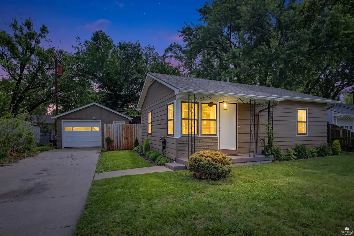 2224 Green Ave., Manhattan, KS 66502 - #1