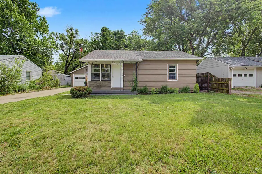 2224 Green Ave., Manhattan, KS 66502 - #3