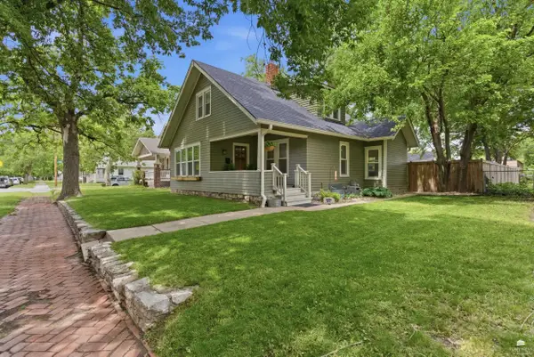 1326 Houston Street, Manhattan, KS 66502