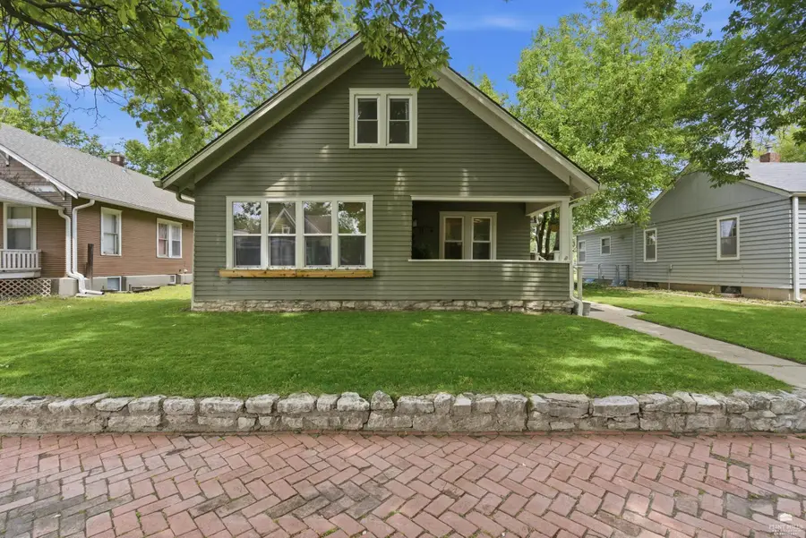 1326 Houston Street, Manhattan, KS 66502 - #2