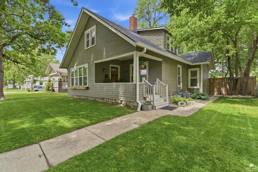1326 Houston Street, Manhattan, KS 66502 - #3