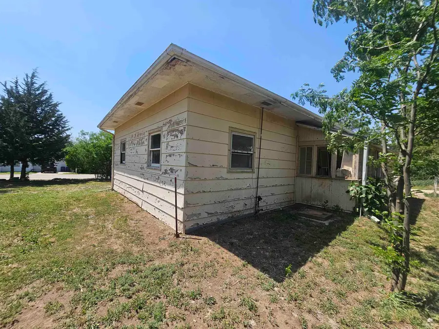 148 N Main Street, Falun, KS 67442 - #3