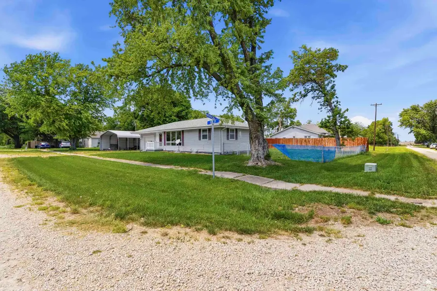 2 E 5th Street, Woodbine, KS 67492 - #2