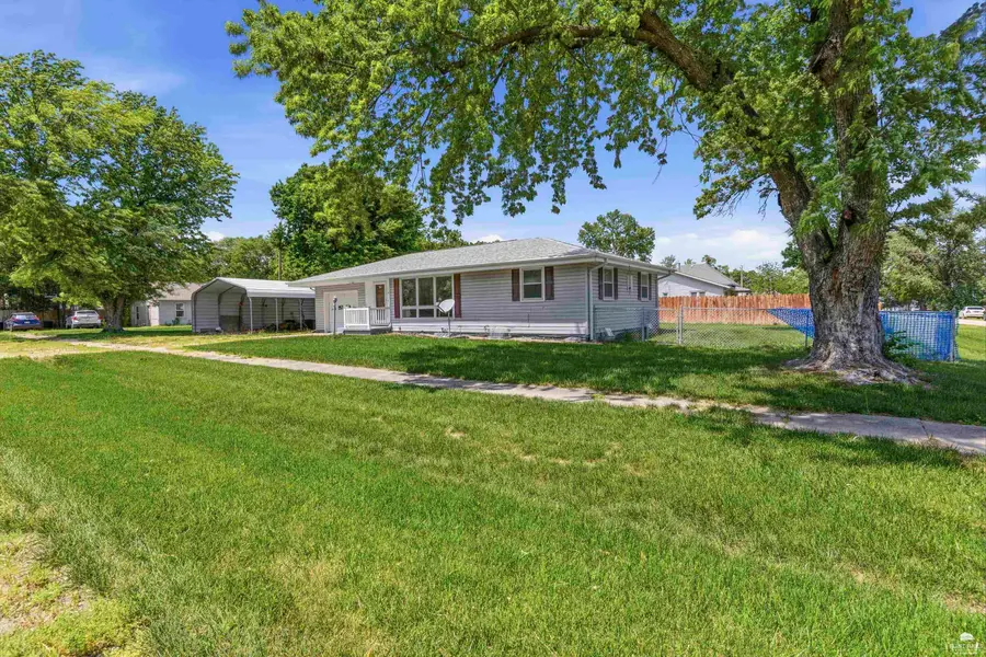 2 E 5th Street, Woodbine, KS 67492 - #3