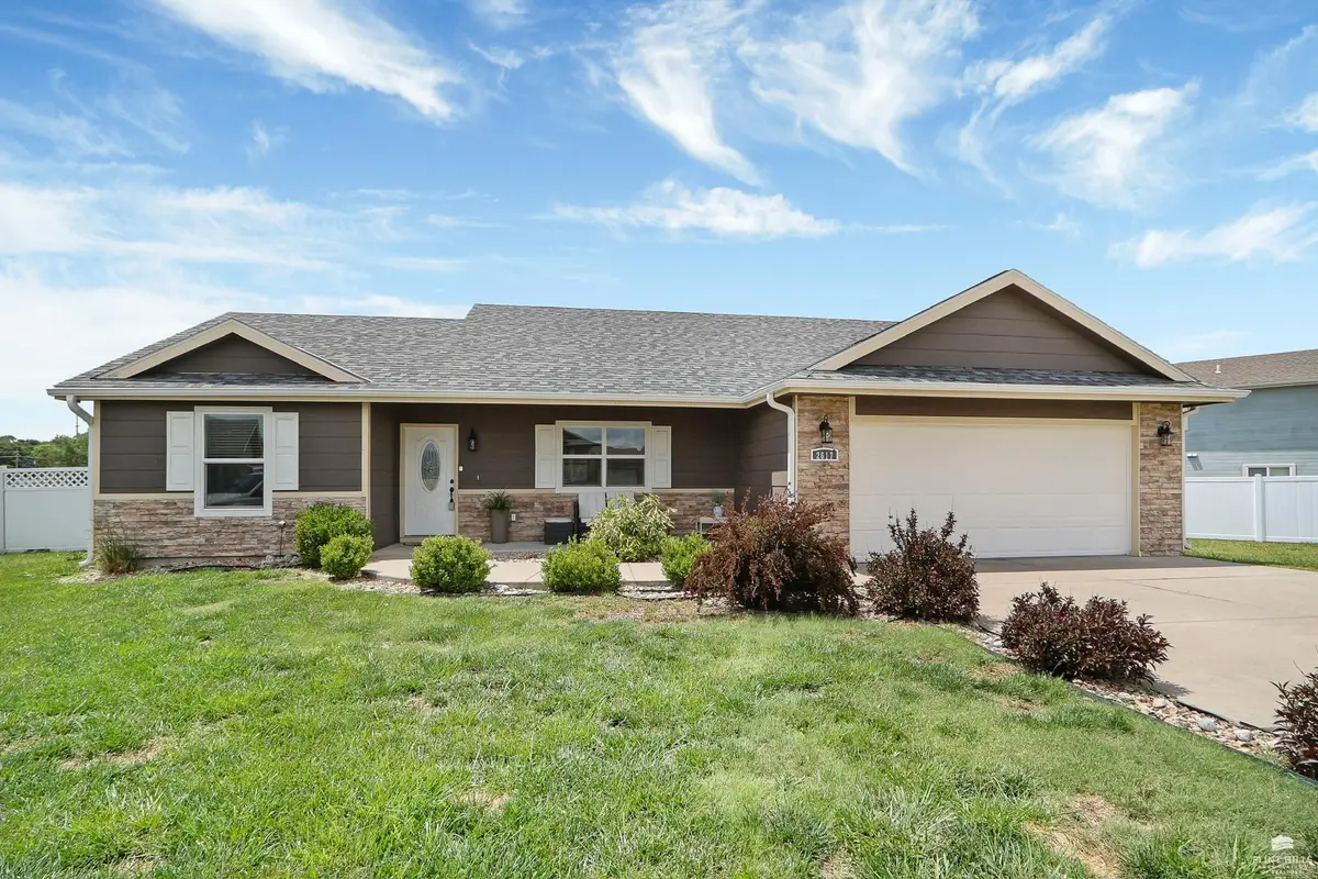 2617 Donnas Way, Manhattan, KS 66502 - #1