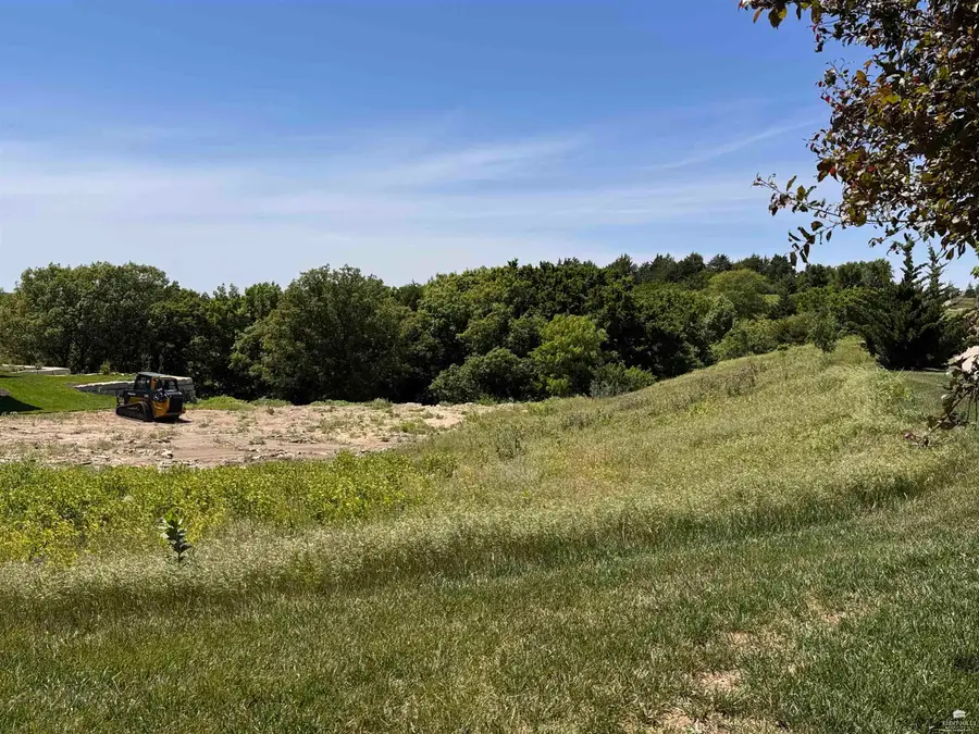 2129 Royal Ridge Circle, Manhattan, KS 66503 - #3