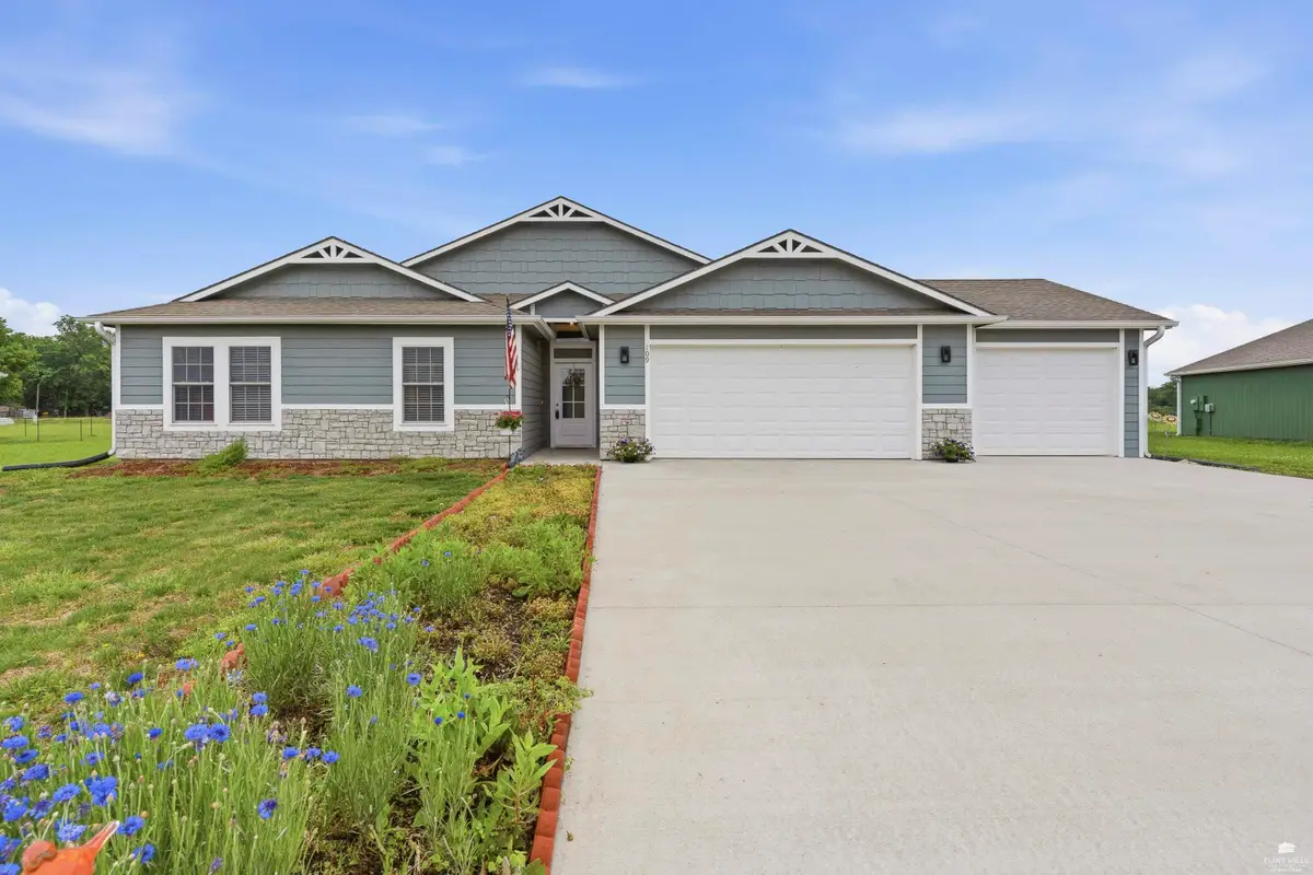 109 Mill Valley Street, Alma, KS 66401 - #1