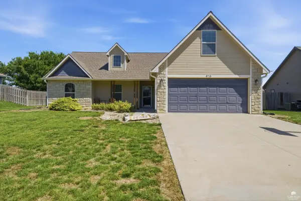 8715 William Drive, Manhattan, KS 66502