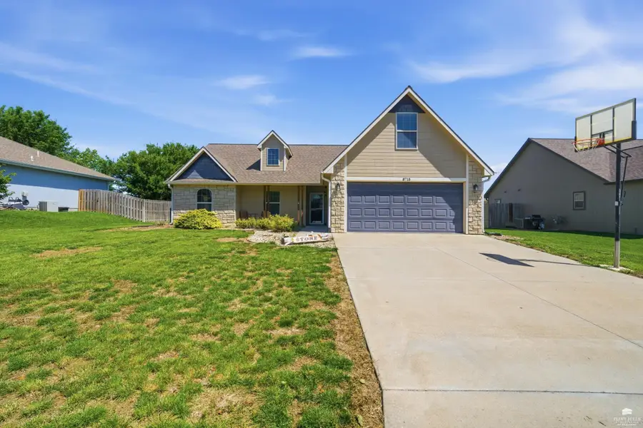 8715 William Drive, Manhattan, KS 66502 - #2