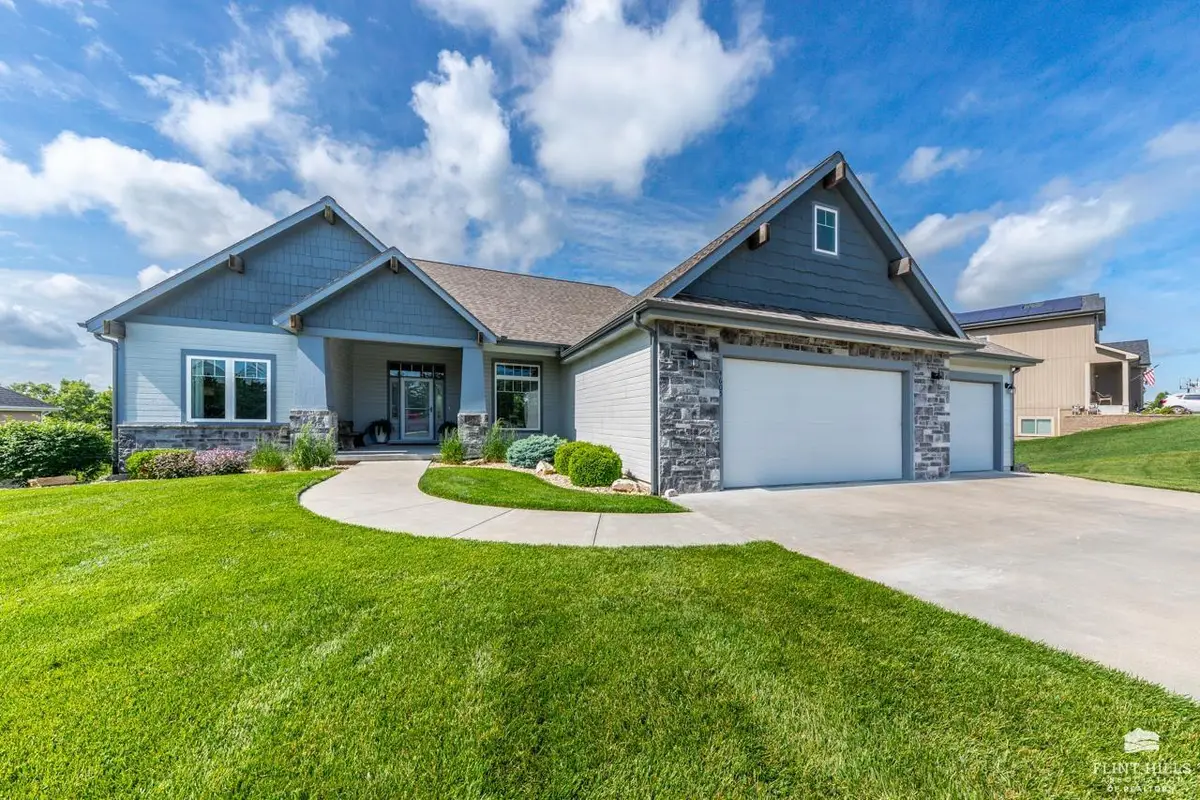 4605 Lamonte Drive, Manhattan, KS 66503 - #1