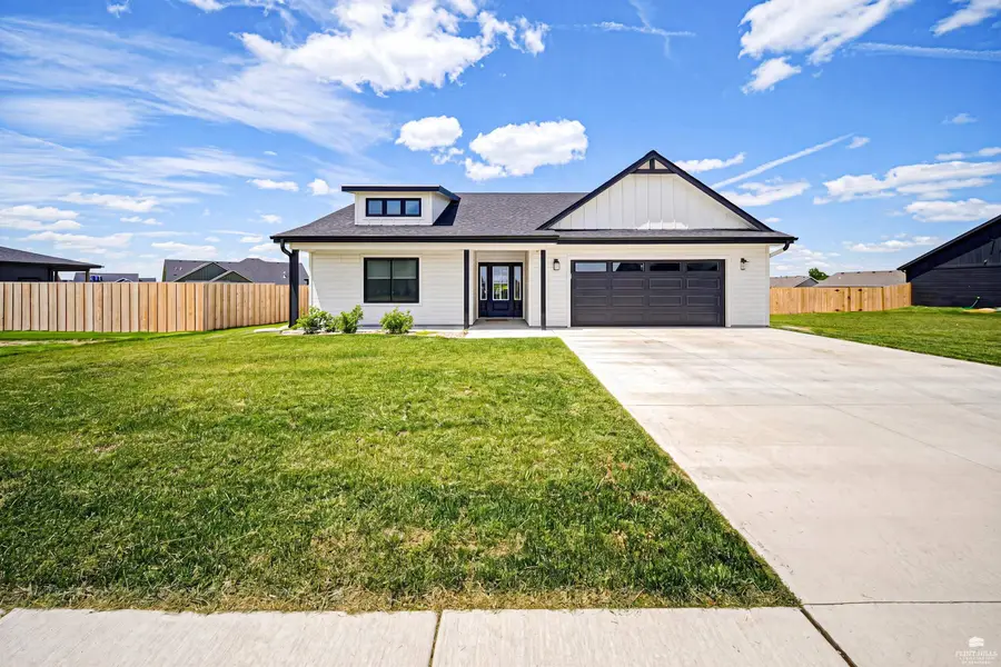 2422 Harrier Drive, Junction City, KS 66441 - #2