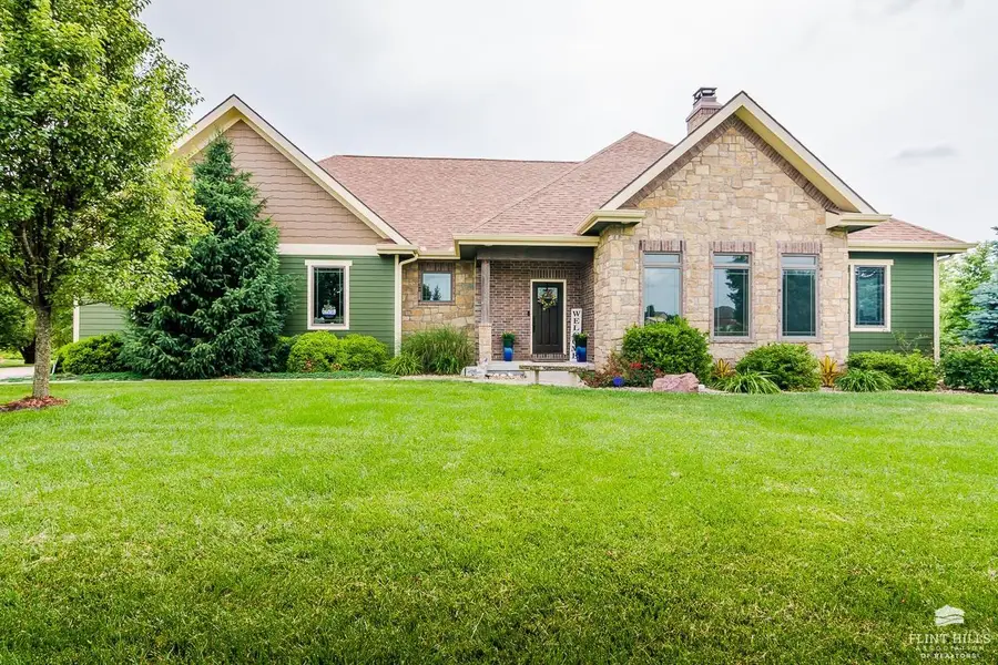 13434 Jennice Court, Wamego, KS 66547 - #2