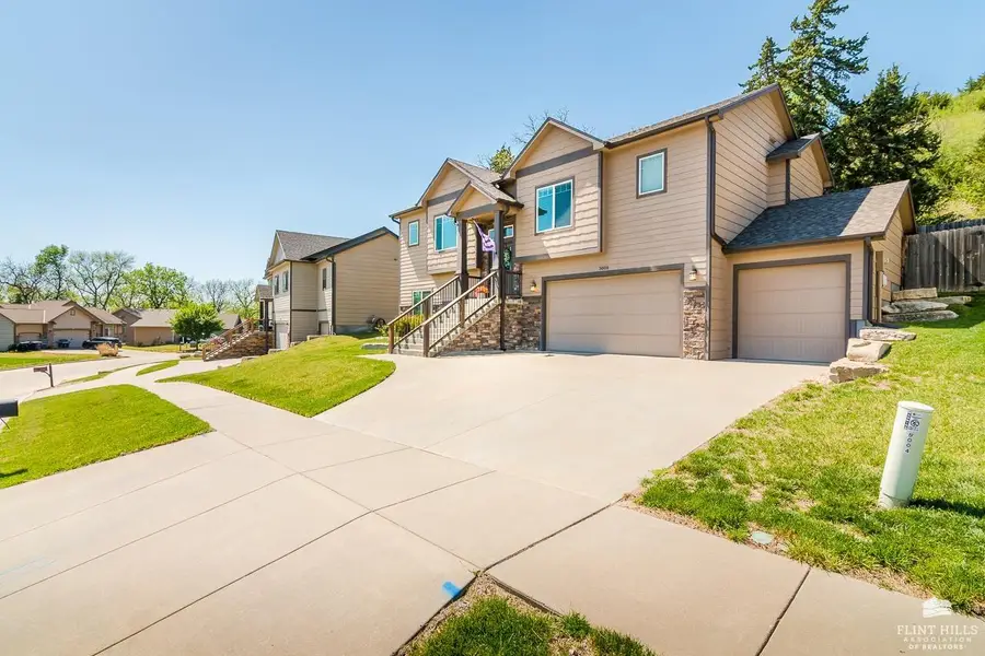 5008 Shadowridge Drive, Manhattan, KS 66503 - #2