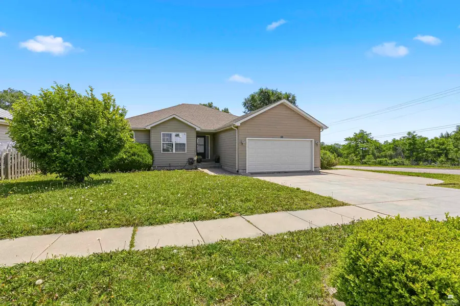 731 Tallgrass Drive, Junction City, KS 66441 - #3