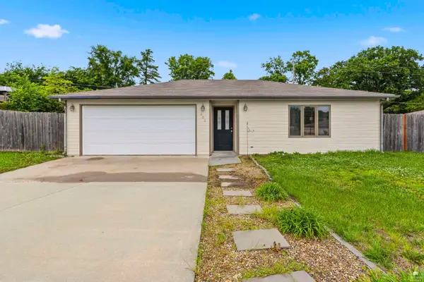 202 William Drive, Ogden, KS 66517