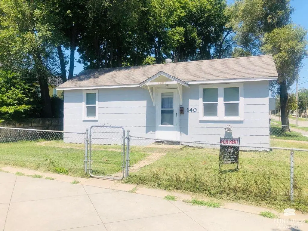 140 E 9th Street, Junction City, KS 66441 - #1