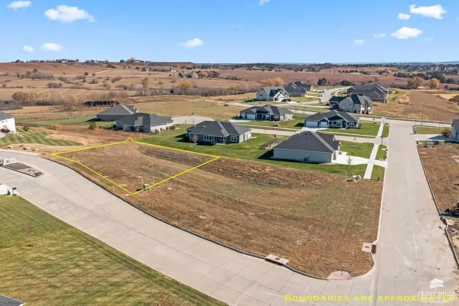 4104 Macgillivray Drive, Manhattan, KS 66503 - #2