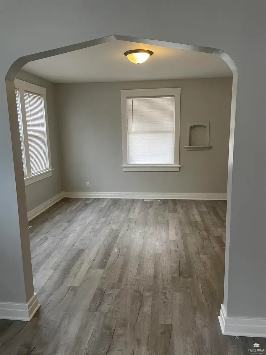 809 Bertrand Street, Manhattan, KS 66502 - #3