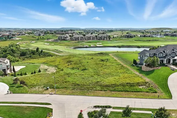 3607 Merced Drive, Manhattan, KS 66503