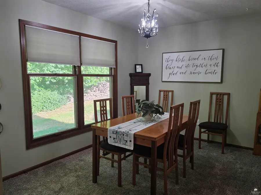 1607 N Cedar Street, Abilene, KS 67410 - #3